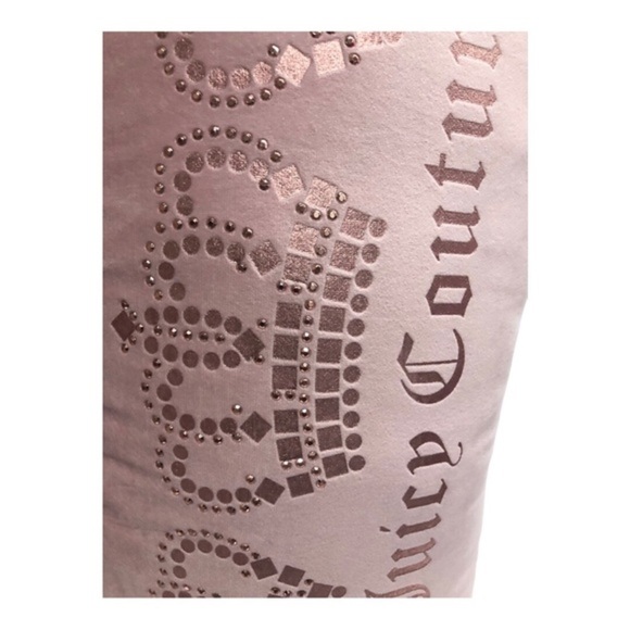 Juicy Couture soft pink & pink‎ metallic 3 crown studded rectangle decor pillow - Picture 4 of 13